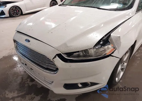 2016 Ford Fusion Se z USA, uszkodzony, nr VIN 3FA6P0HD2GR153038